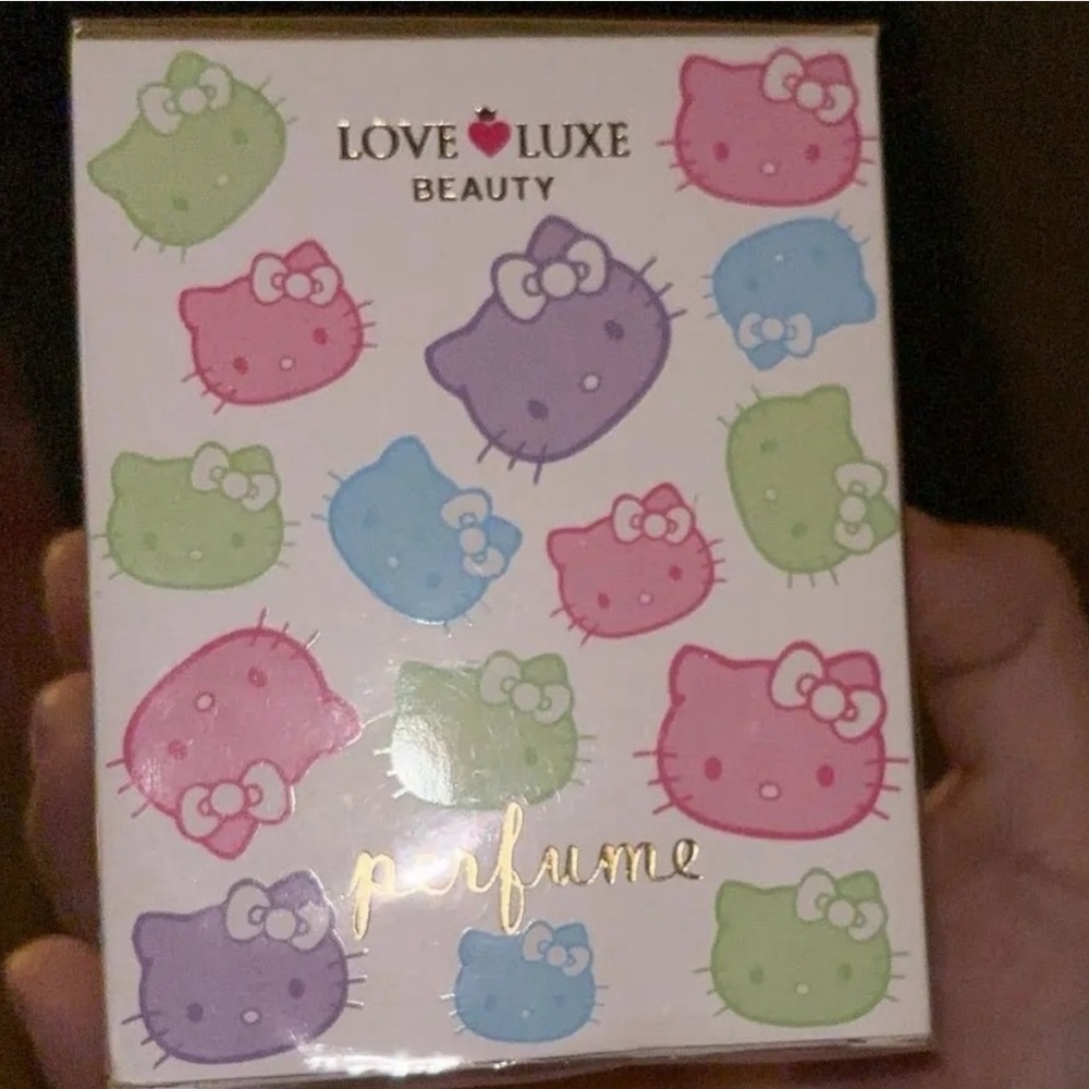 Hello kitty perfume